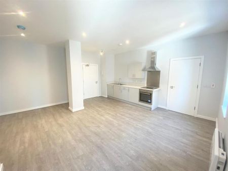 Studio to rent - Photo 4