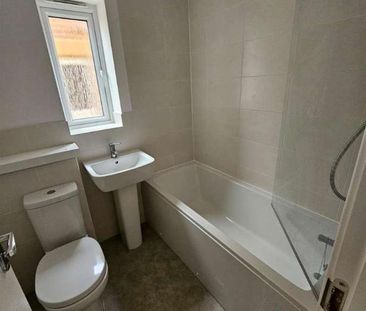 Brookes Lane, Hemlington, Middlesbrough, TS8 - Photo 2