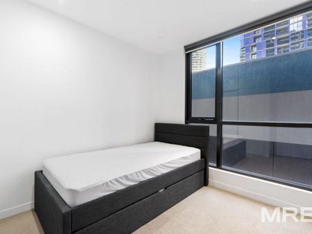 1112/410 Elizabeth Street, Melbourne - Photo 2