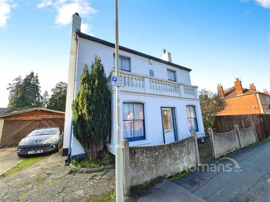 3 bedroom detached house to rent - Photo 1