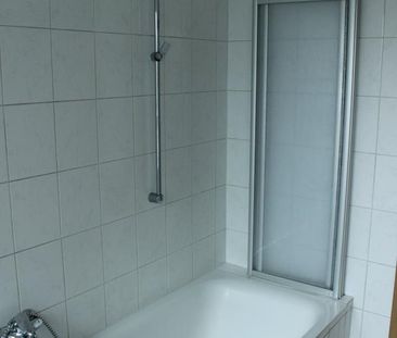 Gut ausgestattete Dachgeschosswohnung mit Blick ins Grüne - Photo 2