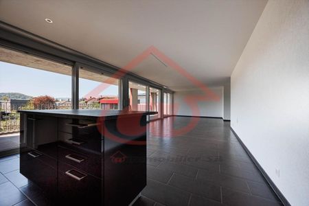 Apartment 4.5 rooms - Photo 3