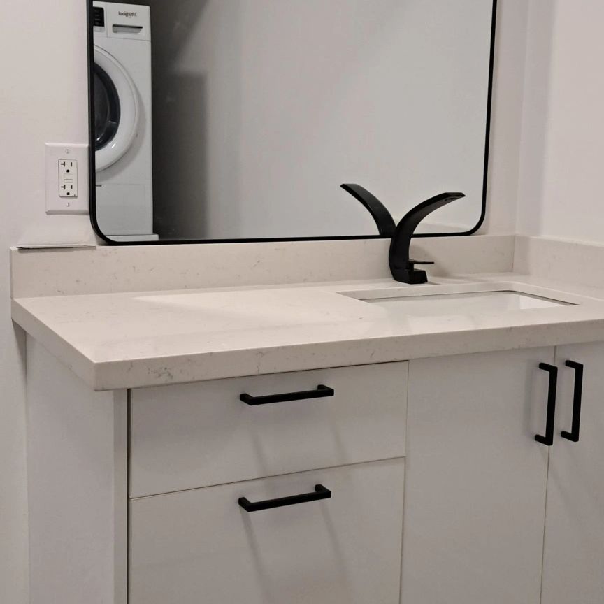 1659 Rizzardo Crescent #LOWER LEVEL - Photo 1