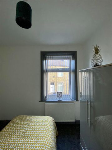 1 bed house share to rent in Woodbine Road, Burnley, BB12 - Photo 5