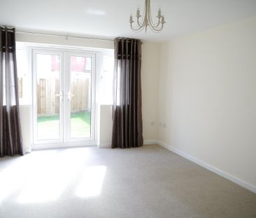 2 bedroom house to rent - Photo 1