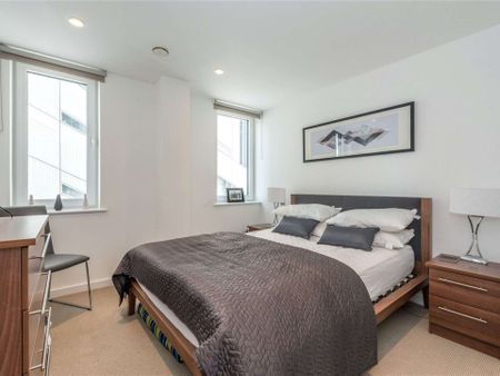 A beautifully appointed two bedroom, two bathroom apartment situated on the 6th floor of this Art Deco-inspired development, The Eagle. - Photo 4