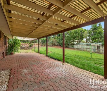 Low Set Brick Home Offering Comfort, Convenience and Charm - Photo 3