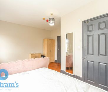 1 bed Shared House for Rent - Photo 3