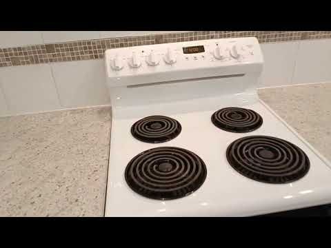 Warm 3-Bedroom Home in Central Allenton - Photo 1