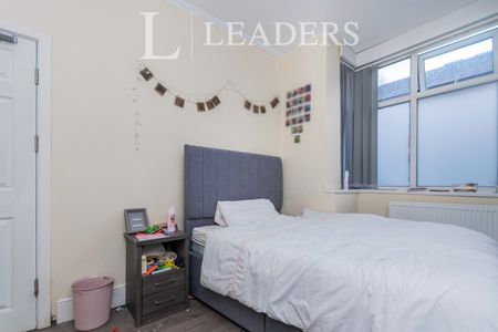 4 bedroom house to rent Brailsford Road, Manchester, Greater Manchester, M14 - Photo 3