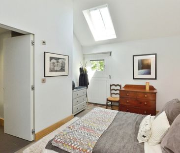 Vicarage Road - Photo 1