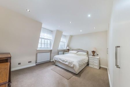 3 bedroom mews to rent - Photo 5