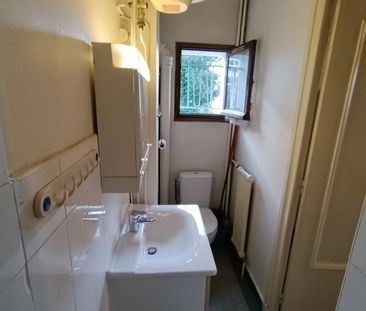 Location Appartement 1 pièce Meublé 18m² CHAMBERY 73000 - Photo 2