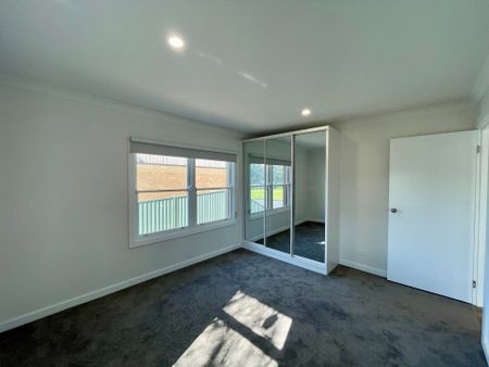 1/824 Chisholm Street, Black Hill - Photo 4