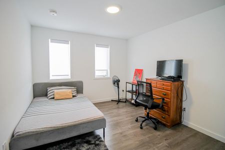 For Lease - 400 Chaffey Street, Welland, Ontario - Photo 3