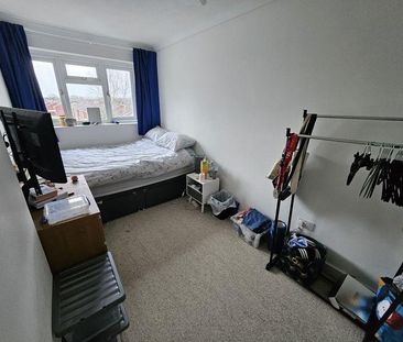 3 bedroom townhouse to rent - Photo 4