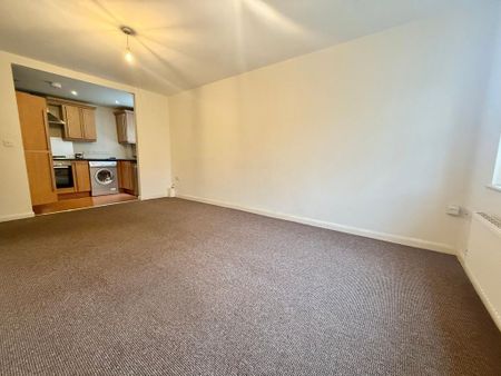 2 bedroom apartment to rent - Photo 2