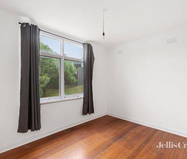 42 Henry Street, Eltham - Photo 3