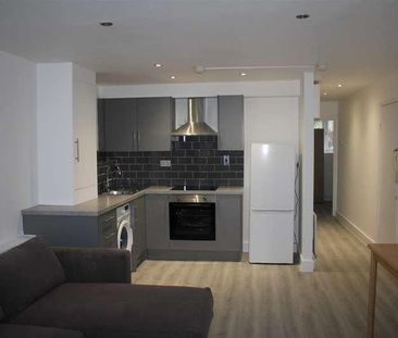 Gleneagle Road, London, SW16 - Photo 4