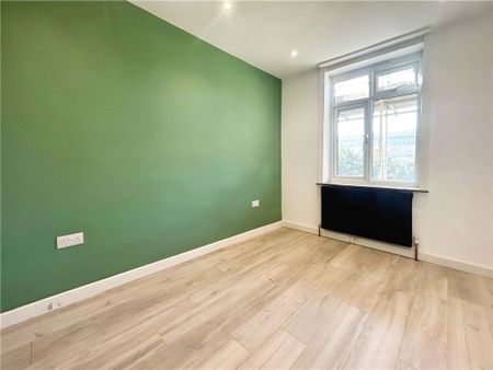 Weston Road, Guildford, Surrey, GU2 8AS - Photo 2