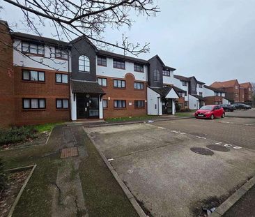 St. Pauls Rise, London, N13 - Photo 6