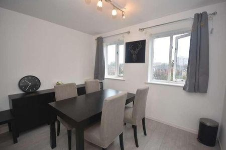 Stretford Road, Manchester, Hulme, M15 - Photo 4