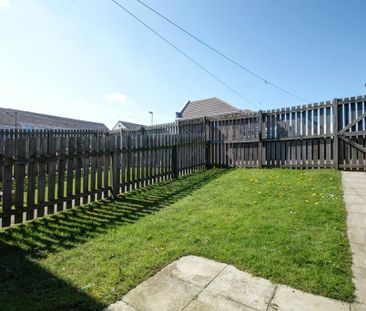 3 bedroom terraced house to rent - Photo 2