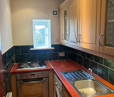 22 Howburn Place, Aberdeen, FFR, AB11 6XX - Photo 3