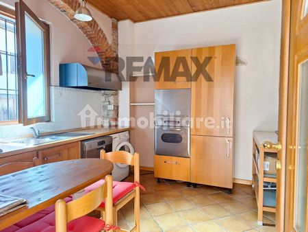 Bilocale via Case Nuove 6, Centro, Gavirate - Photo 2