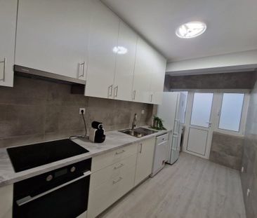 Rua Bartolomeu Dias, Póvoa de Santo Adrião, Lisbon 2620 - Photo 6