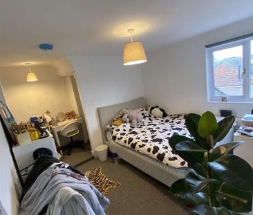 Brook Road, Fishponds - Photo 1