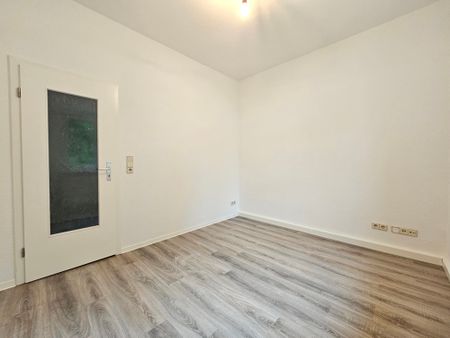 Traumwohnung über zwei Etagen, schön renoviert mit Balkon - Photo 5