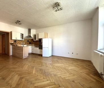 Pronájem bytuRenting an apartment 3+kk, 74 m2 - Fotografie 4