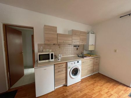 Pronájem bytu 1+kk 32 m2 - Photo 2