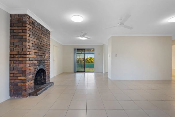 3 Sunset Street, Browns Plains. - Photo 1