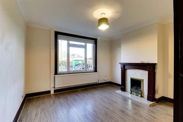 Alfold Road, Cranleigh, GU6 - Photo 1