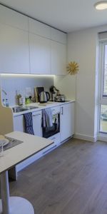 1 bedroom private hall to rent - Photo 3