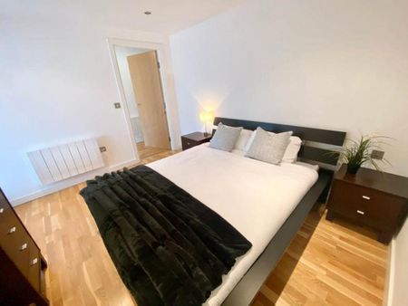 1 bedroom flat to rent - Photo 2