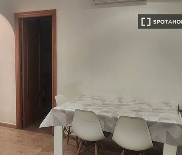 2 room luxury Flat for rent in L'Hospitalet de Llobregat, Spain - Photo 4