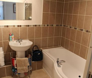 2 bedroom house to rent - Photo 1