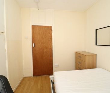 Room in a Shared Flat, Mersey House, N7 - Photo 2