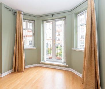 2 bedroom property to rent - Photo 3