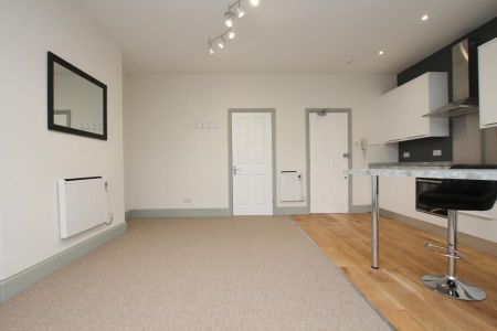 1 bedroom apartment to rent - Photo 3