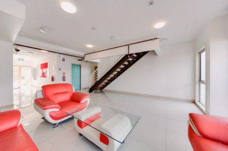 Standard Studio - Photo 4