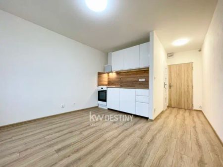 Pronájem bytu 1+kk 19 m - Фото 2