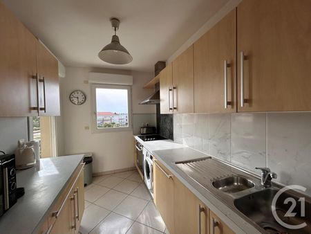 Location Appartement 3 pièces 63m² ANTIBES 06160 - Photo 4