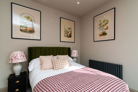 St.MarysGate, DERBY - Photo 3