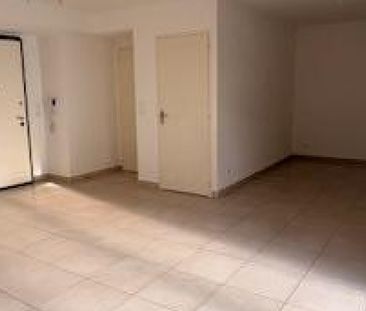 Appartement T1 à louer à Saint Julien En Genevois - Photo 3