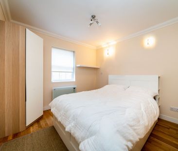 Two bedroom flat-share close to Shoreditch High Street Station - Photo 5