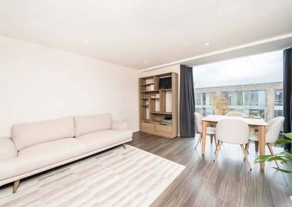 1 Spectrum Way, SW18 4GL, Wandsworth - Photo 1
